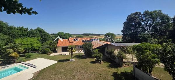 MAISON ET APPARTEMENT A ROULLET SAINT ESTEPHE