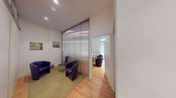 À VENDRE BUREAUX LOUÉS HYPER CENTRE Toulouse 59 m²