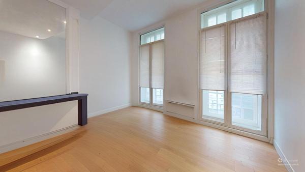 À VENDRE BUREAUX LOUÉS HYPER CENTRE Toulouse 59 m²