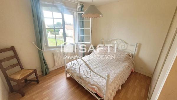 Situation idéale, alliant tranquillité et proximité des services