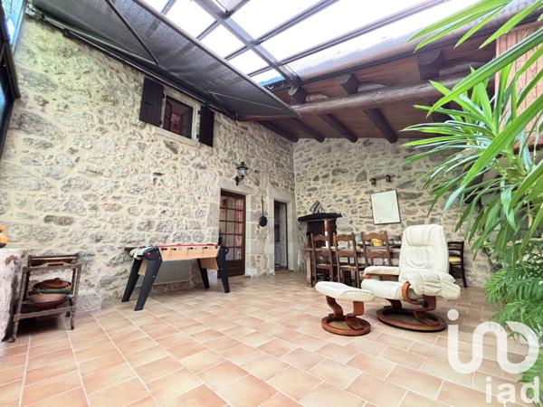 Maison à vendre 10 pièces 220 m² Vinezac