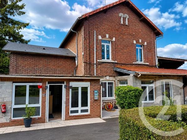 Maison à vendre  10 pièces - 10500 m 2   PERONNE  - 80