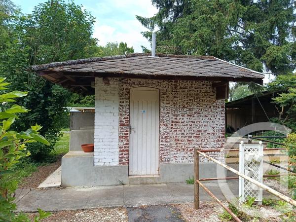 Maison à vendre  10 pièces - 10500 m 2   PERONNE  - 80