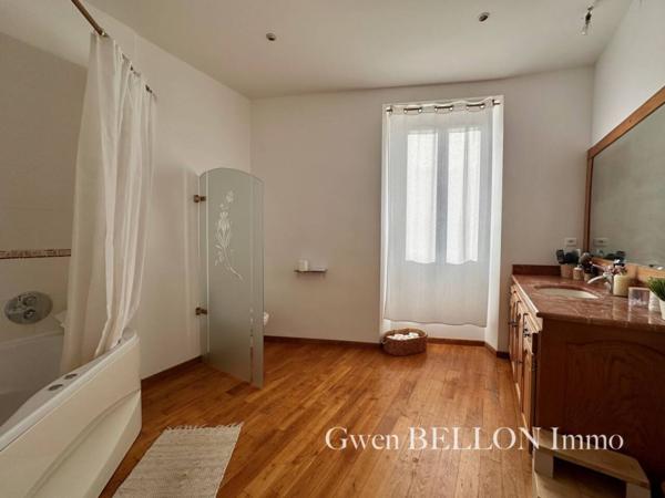 Maison à vendre 7 pièces de 210 m²