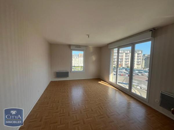 Appartement à louer 3 pièces 59.45m² Cherbourg-en-Cotentin (50100)