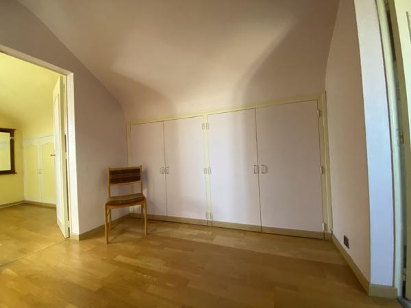 CAEN MAISON T5 DE 107 m2 SUR TERRAIN DE 655 m2