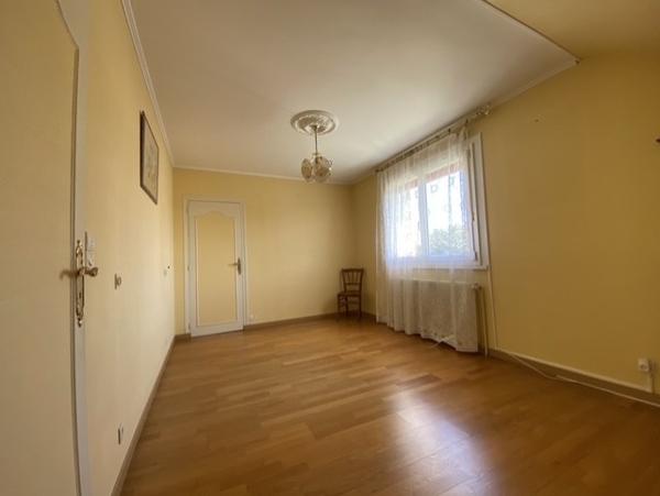 CAEN MAISON T5 DE 107 m2 SUR TERRAIN DE 655 m2