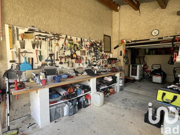 Maison 7 pièces de 185 m² à Forcalquier (04300)