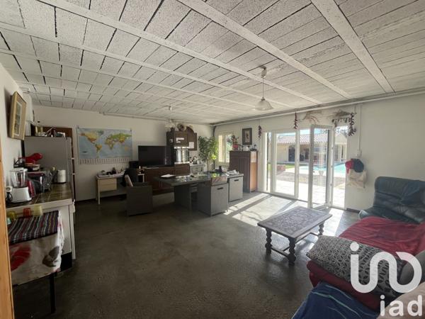 Maison 7 pièces de 185 m² à Forcalquier (04300)