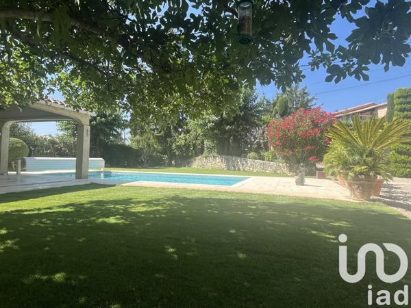 Maison 7 pièces de 185 m² à Forcalquier (04300)