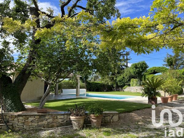 Maison 7 pièces de 185 m² à Forcalquier (04300)