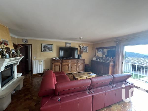 Maison 7 pièces de 185 m² à Forcalquier (04300)