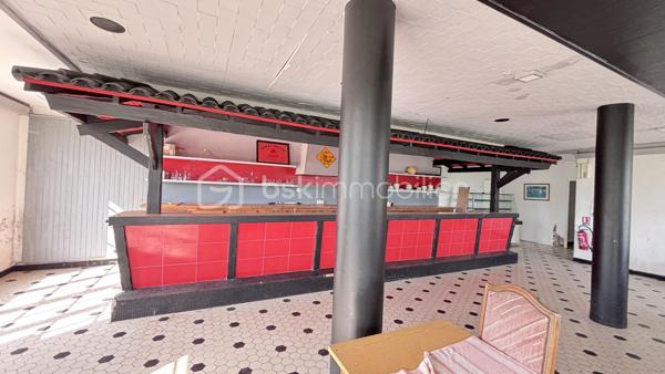 Local commercial de 600 m²