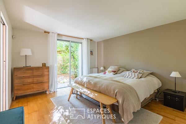 Maison atypique avec parc arboré au coeur du Bouscat