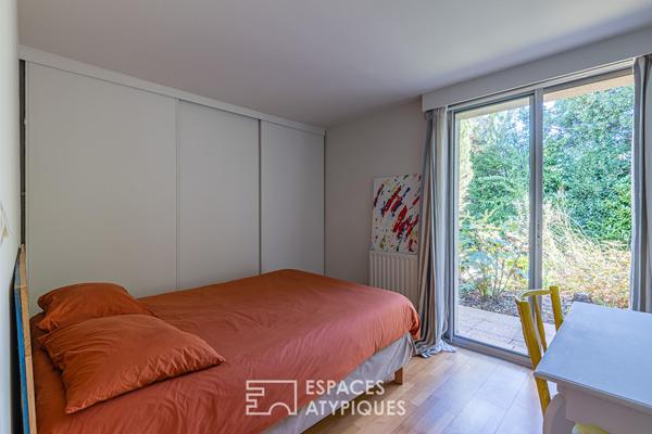 Maison atypique avec parc arboré au coeur du Bouscat