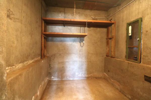 Maison de 90m² habitables, élevés sur sous-sol