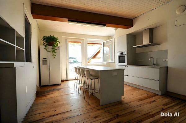 Maison de 90m² habitables, élevés sur sous-sol