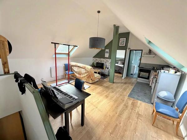 Vente                                                      Immeuble
                        
                     7 pièces                      193 m2                     à Lille