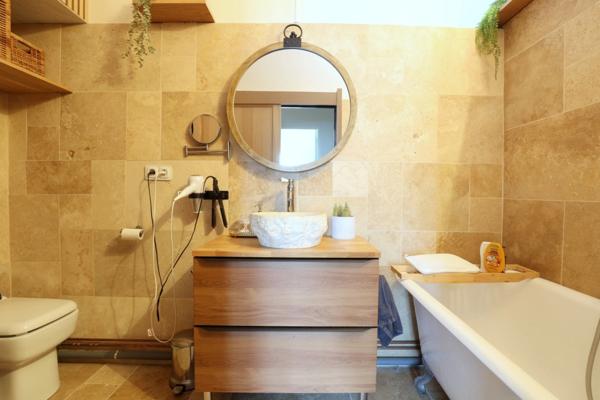 EPERNAY(51) Coteaux ouest Maison type 11 avec 1 appartement indépendant en RDC sur une parcelle de 529 m²