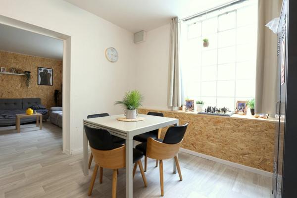 EPERNAY(51) Coteaux ouest Maison type 11 avec 1 appartement indépendant en RDC sur une parcelle de 529 m²