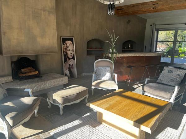 Bastide en pierre, 7 pièces 300 m² Saint-Paul de Vence