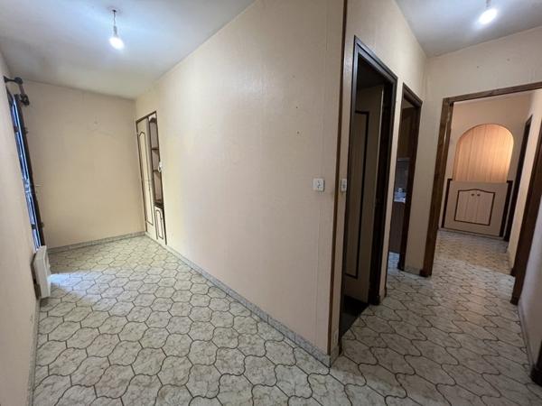 Maison à vendre 161 250 € Montluçon 6 p 150 m² DPE F