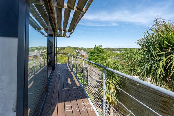 Contemporaine de plain-pied à la vue dégagée