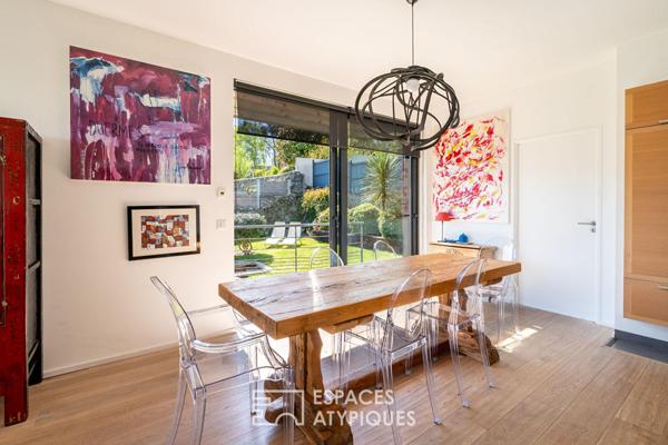 Contemporaine de plain-pied à la vue dégagée