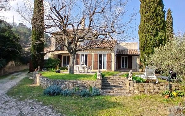 Maison à vendre    4 pièces • 125,82 m2 Bagnols-sur-Cèze