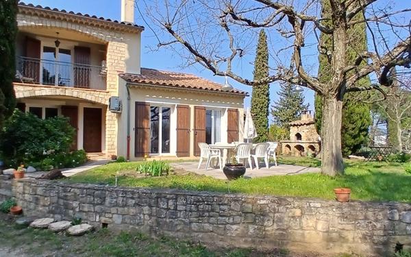 Maison à vendre    4 pièces • 125,82 m2 Bagnols-sur-Cèze