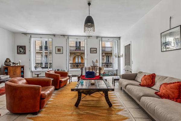 Vente Appartement de luxe Paris 8 4 Pièces 112 m²