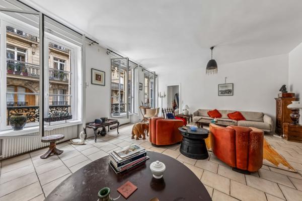 Vente Appartement de luxe Paris 8 4 Pièces 112 m²