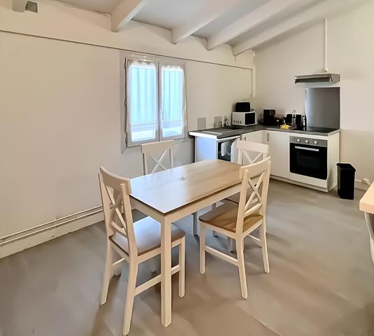 Maison  3 pièce(s) 49 m2 sur parcelle de 240 m2 + garage et dependances,