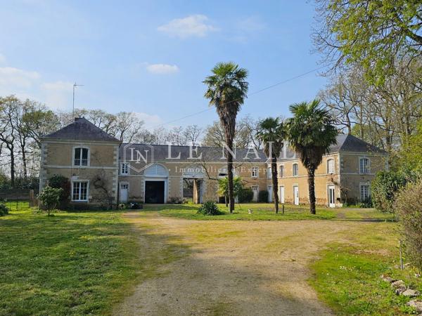 Élégant château du XIXe siècle en Haut Anjou