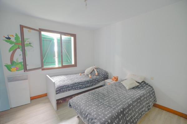 Maison Ascain 5 pièce(s) plain-pied de 137 m2