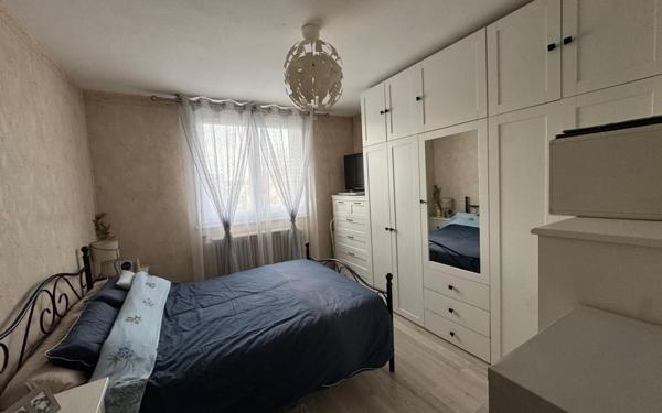 Maison à vendre    5 pièces •  Drancy