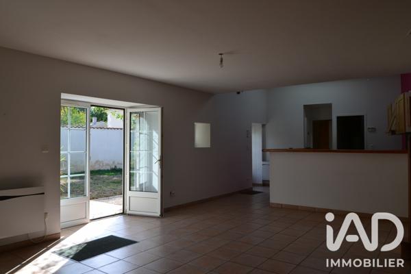 Maison à vendre 5 pièces 139 m² Salles-d'Angles