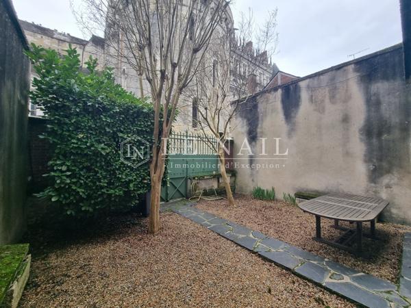 Maison de ville à Amboise avec vues sur le château et la Loire