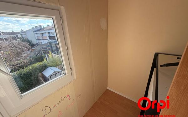 Maison à vendre    4 pièces •  Montigny-le-Bretonneux