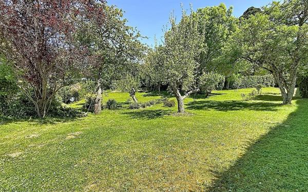 Maison à vendre    6 pièces • 184,19 m2 Santeny