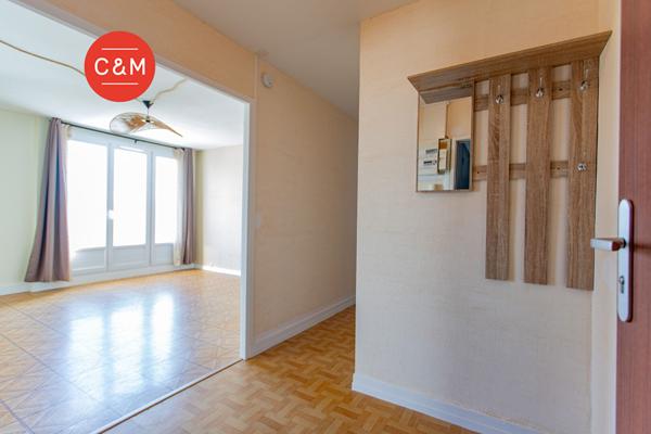 44400 REZE REZÉ CHÂTEAU - Appartement 4 pièces 75 m²