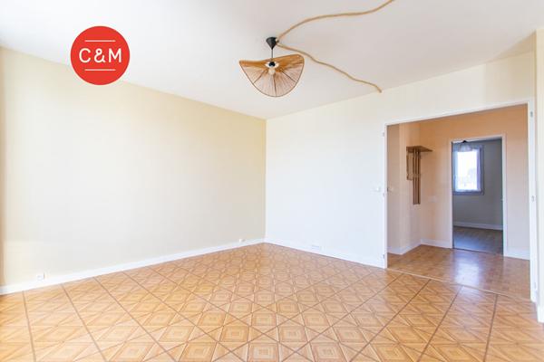 44400 REZE REZÉ CHÂTEAU - Appartement 4 pièces 75 m²