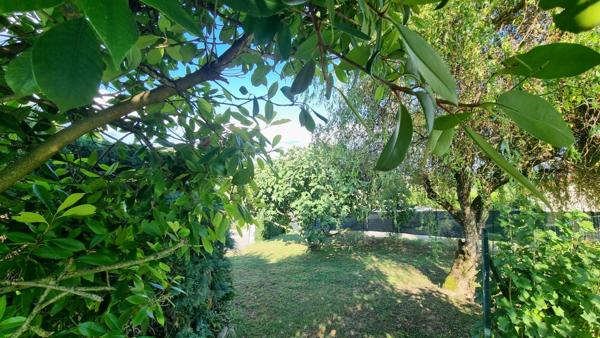 Maison d'habitation + T2 Indépendant