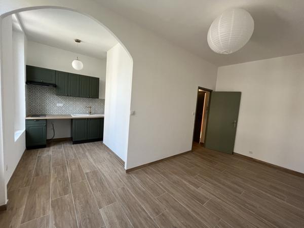 Appartement à louer 490 € CC Montauban 1 pièce 24 m² DPE D