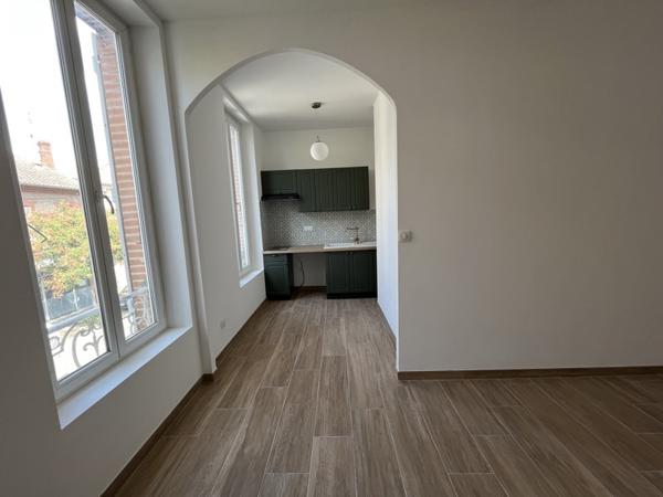 Appartement à louer 490 € CC Montauban 1 pièce 24 m² DPE D