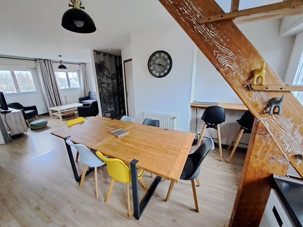 Appartement Névez 4 pièces centre bourg à proximité immédiate des commodités