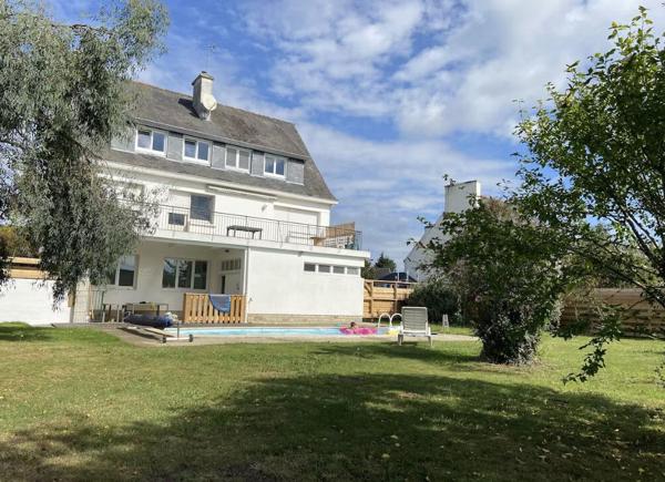 Appartement Névez 4 pièces centre bourg à proximité immédiate des commodités