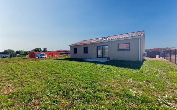 Maison à vendre    4 pièces •  Bressols