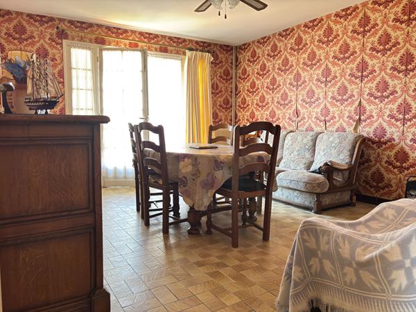 Maison T3 + dépendances VAUX-SUR-MER Vaux sur mer