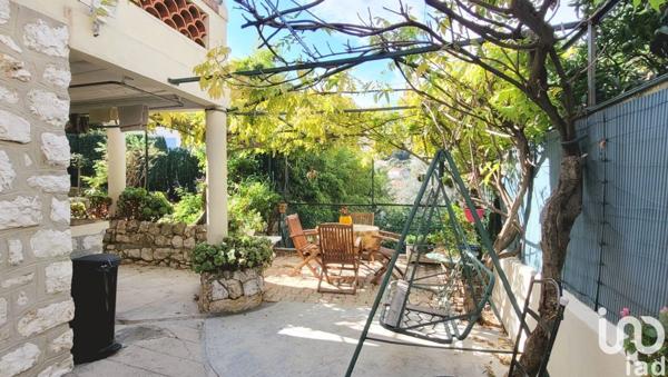 Maison 5 pièces de 151 m² à Nice (06100)